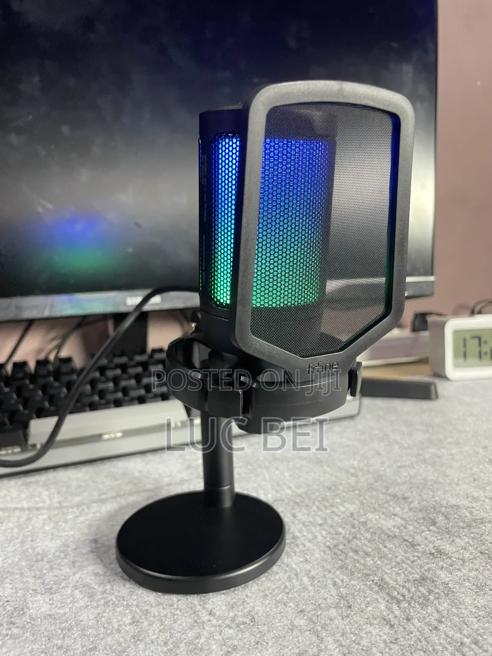 Fifine A6 RGB Studio Microphone for Streaming Gaming PC Phone Live Pro