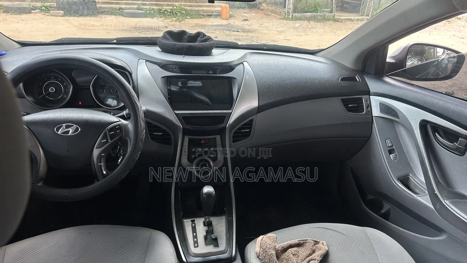 Hyundai Elantra SE 4dr Sedan (1.8L 4cyl 6M) 2015 Gray