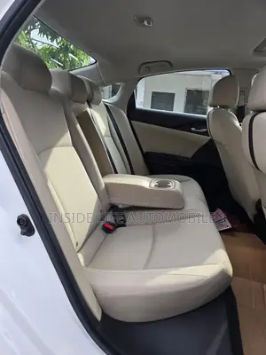 Honda Civic 2017 White