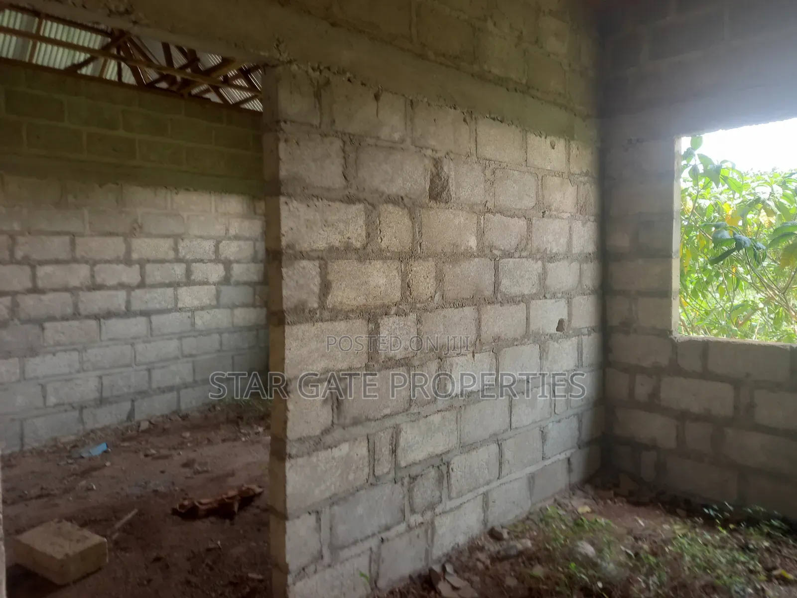 4bdrm House in Kenyasi Adesina, Kumasi Metropolitan for sale