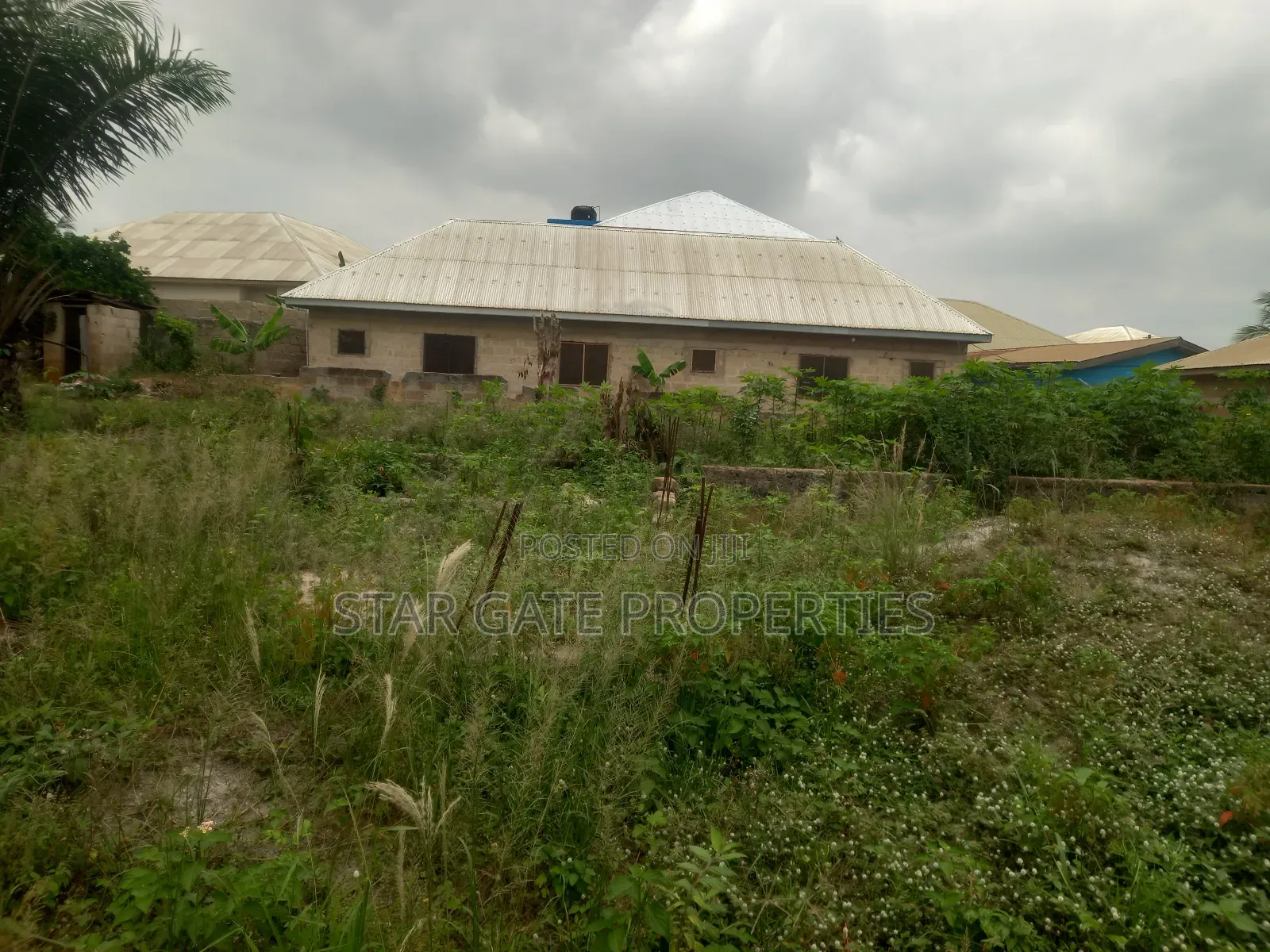Plot for Sale at Kenyasi Bosore ( 100*90) Feet Square