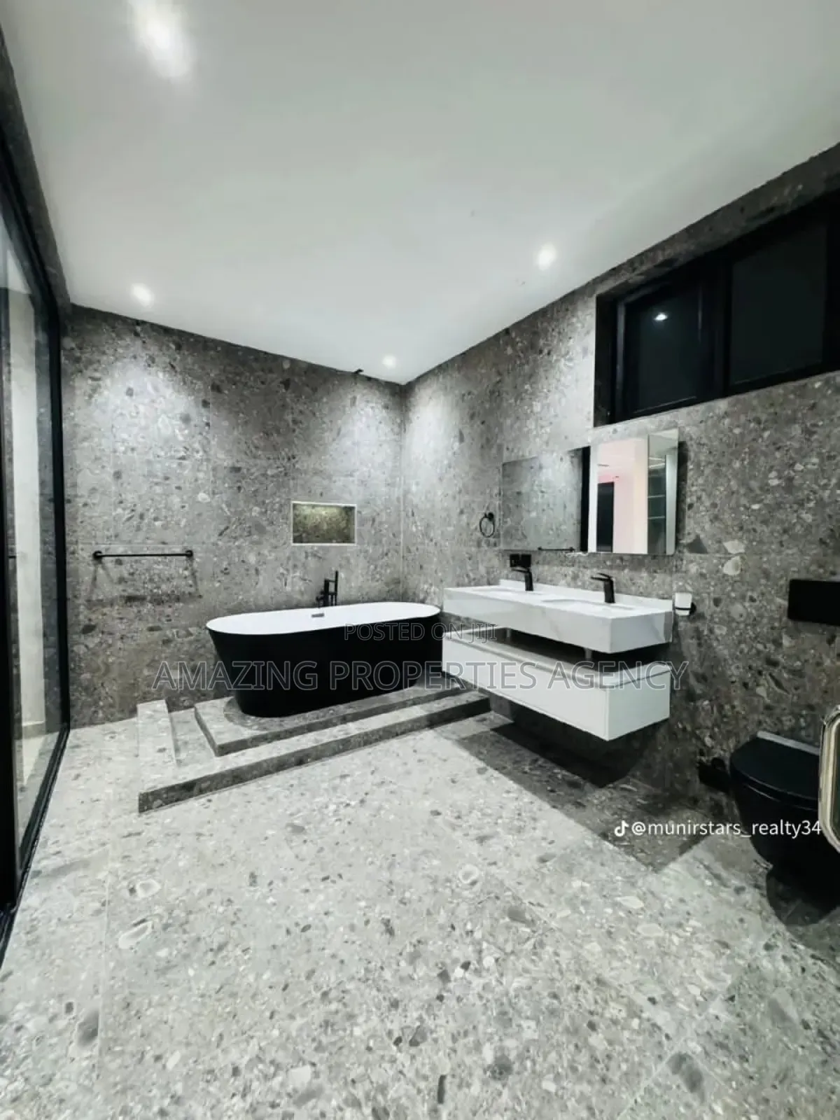 4bdrm House in Ashale Botwe ,, Nmai-Dzorn for sale