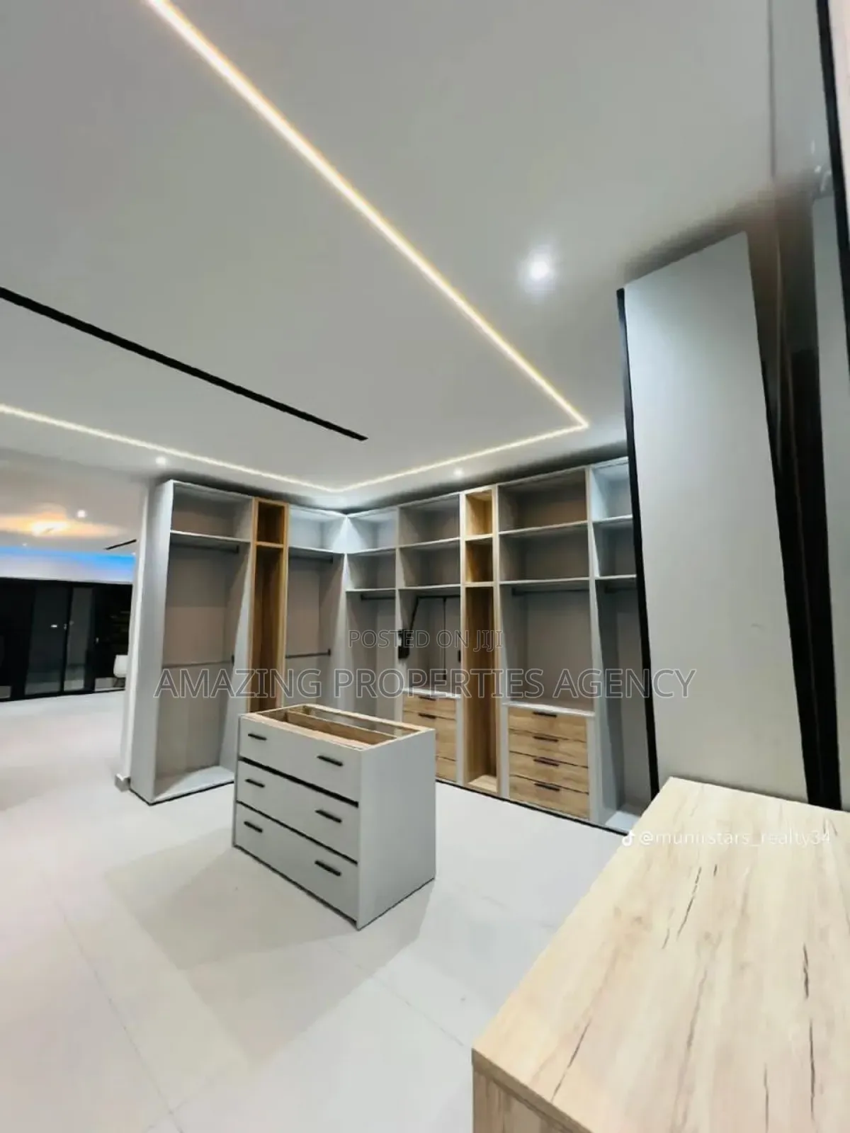 4bdrm House in Ashale Botwe ,, Nmai-Dzorn for sale
