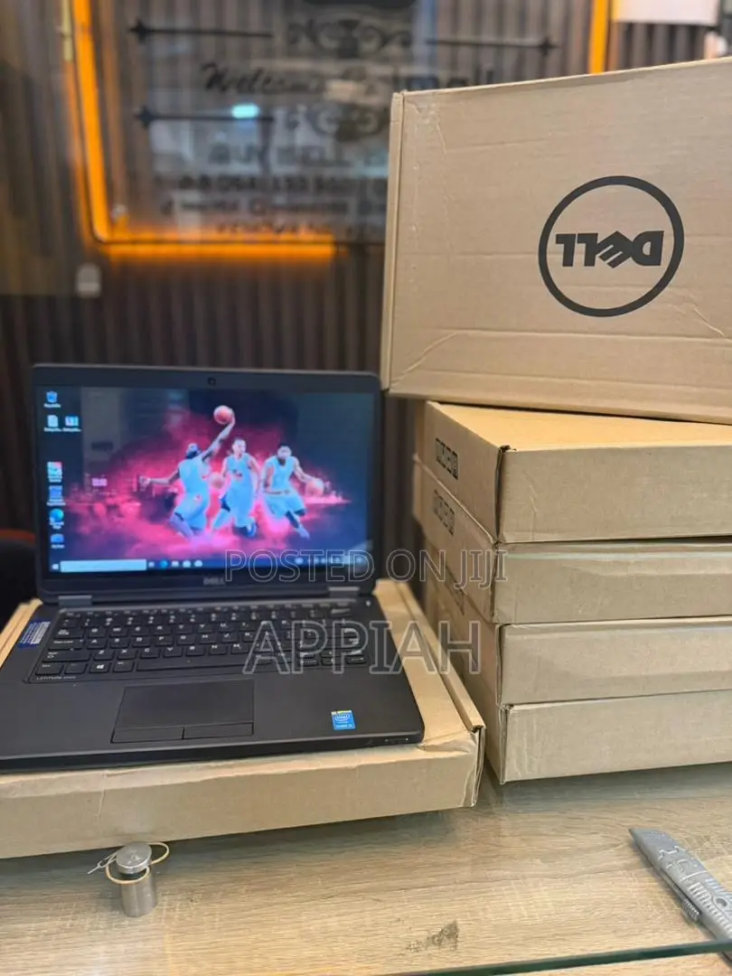 New Laptop Dell Latitude 14 E5450 8GB Intel Core i5 SSHD+SSD 256GB