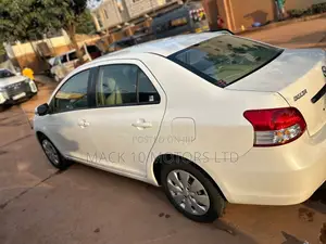 Toyota Belta 2011 White