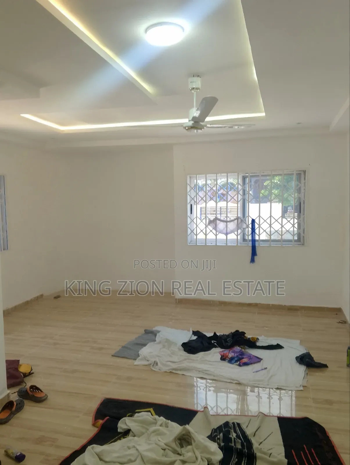 6bdrm House in Kingzion Real, Amasaman for rent
