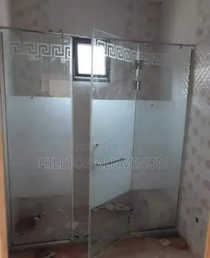 Showerr Glazz Doorz Installation