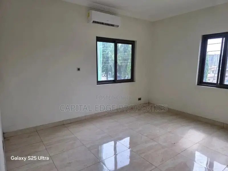 4bdrm Townhouse / Terrace in Airport Residential Area for rent