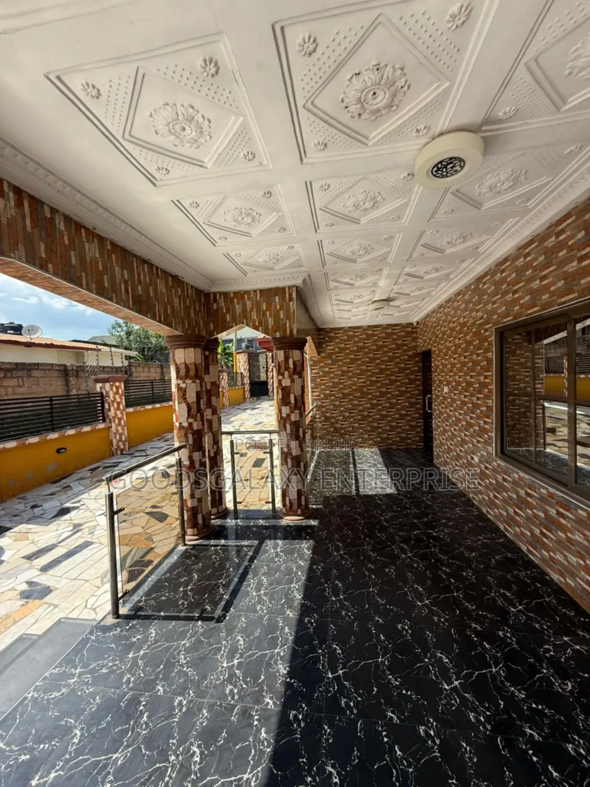 Furnished 6bdrm House in Ejisu-Juaben Municipal for sale