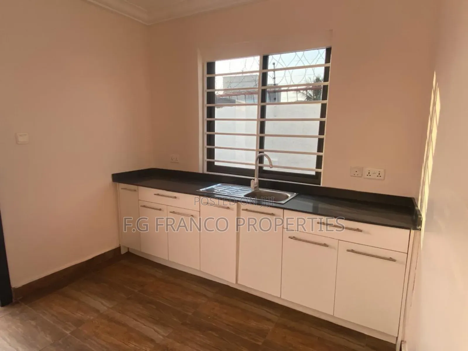 5bdrm House in Kg Franco Properties, East Legon for sale
