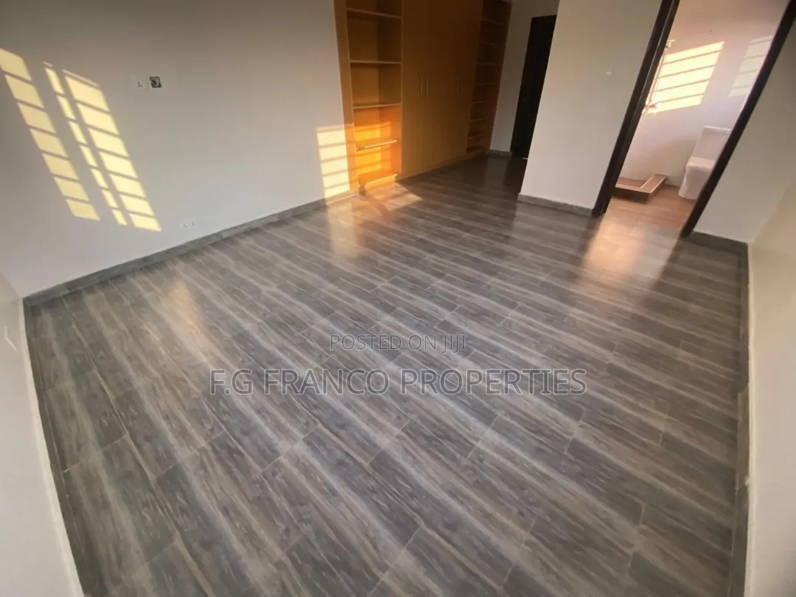 5bdrm House in Kg Franco Properties, East Legon for sale
