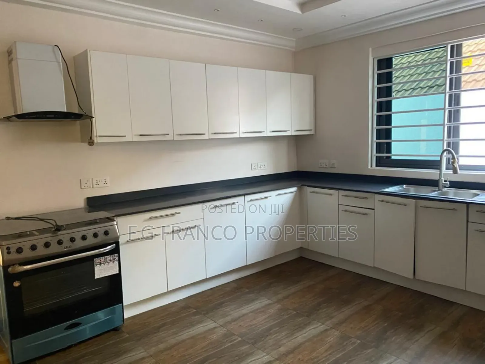 5bdrm House in Kg Franco Properties, East Legon for sale