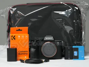 Sony A7r Iv = Foreign Used // 1 Year Warranty