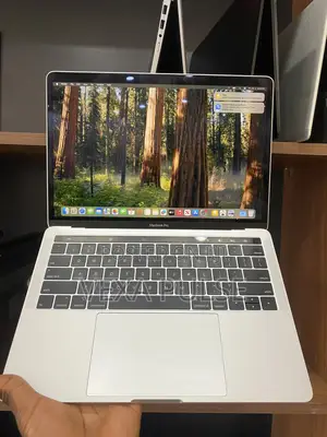 Laptop Apple MacBook Pro 2019 8GB Intel Core i5 SSD 256GB