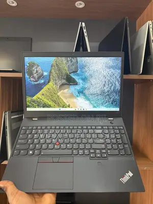 Laptop Lenovo Thinkpad T15 Gen1 16GB Intel Core i7 SSD 256GB