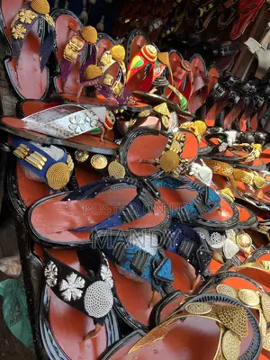 Ahenema Slippers