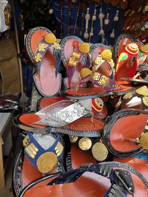 Ahenema Slippers