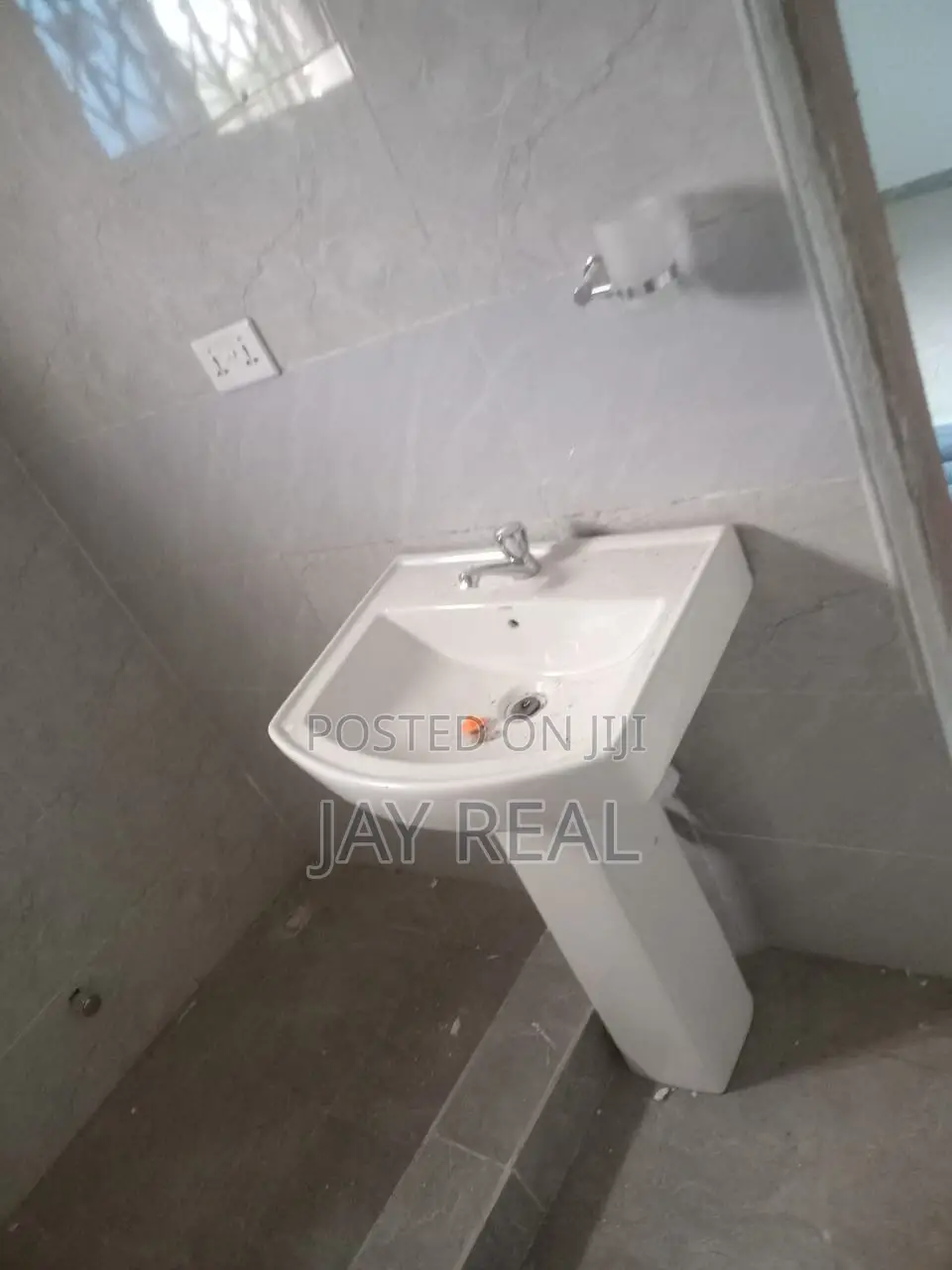 1bdrm Apartment in Jay Real Estate, Kasoa for rent