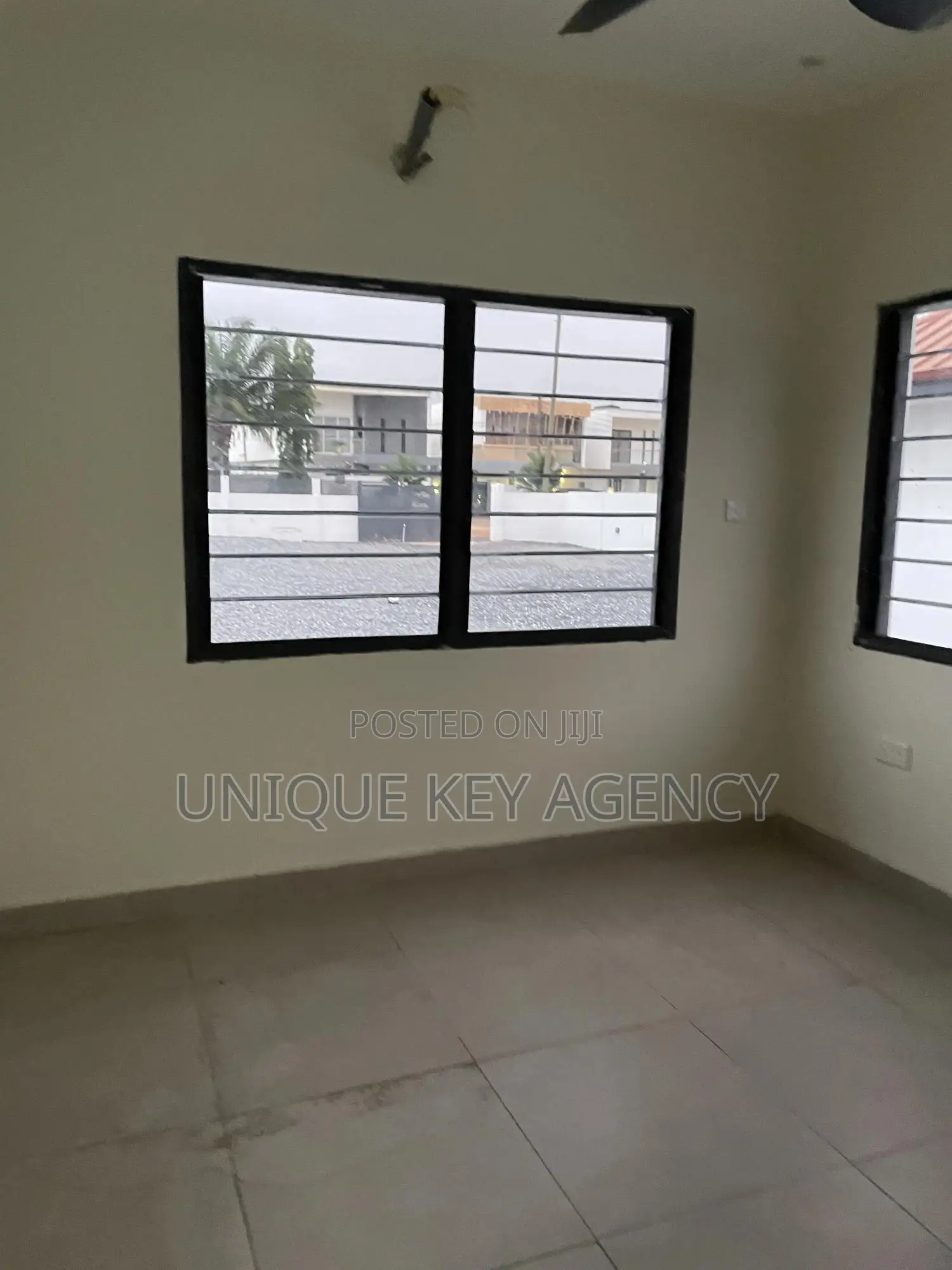4bdrm House in Unique Key Agency, Airport Residential Area for rent