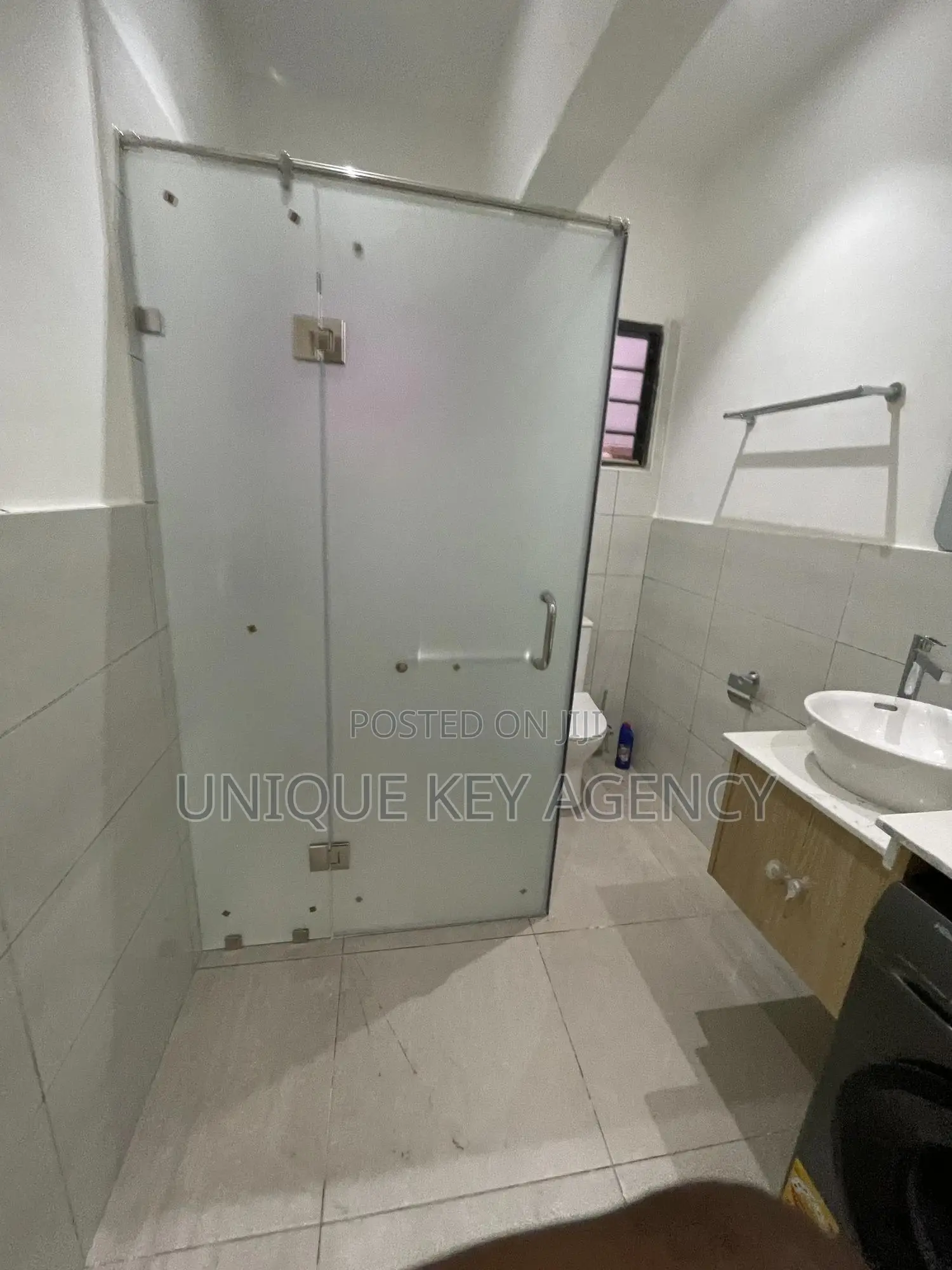 4bdrm House in Unique Key Agency, Airport Residential Area for rent