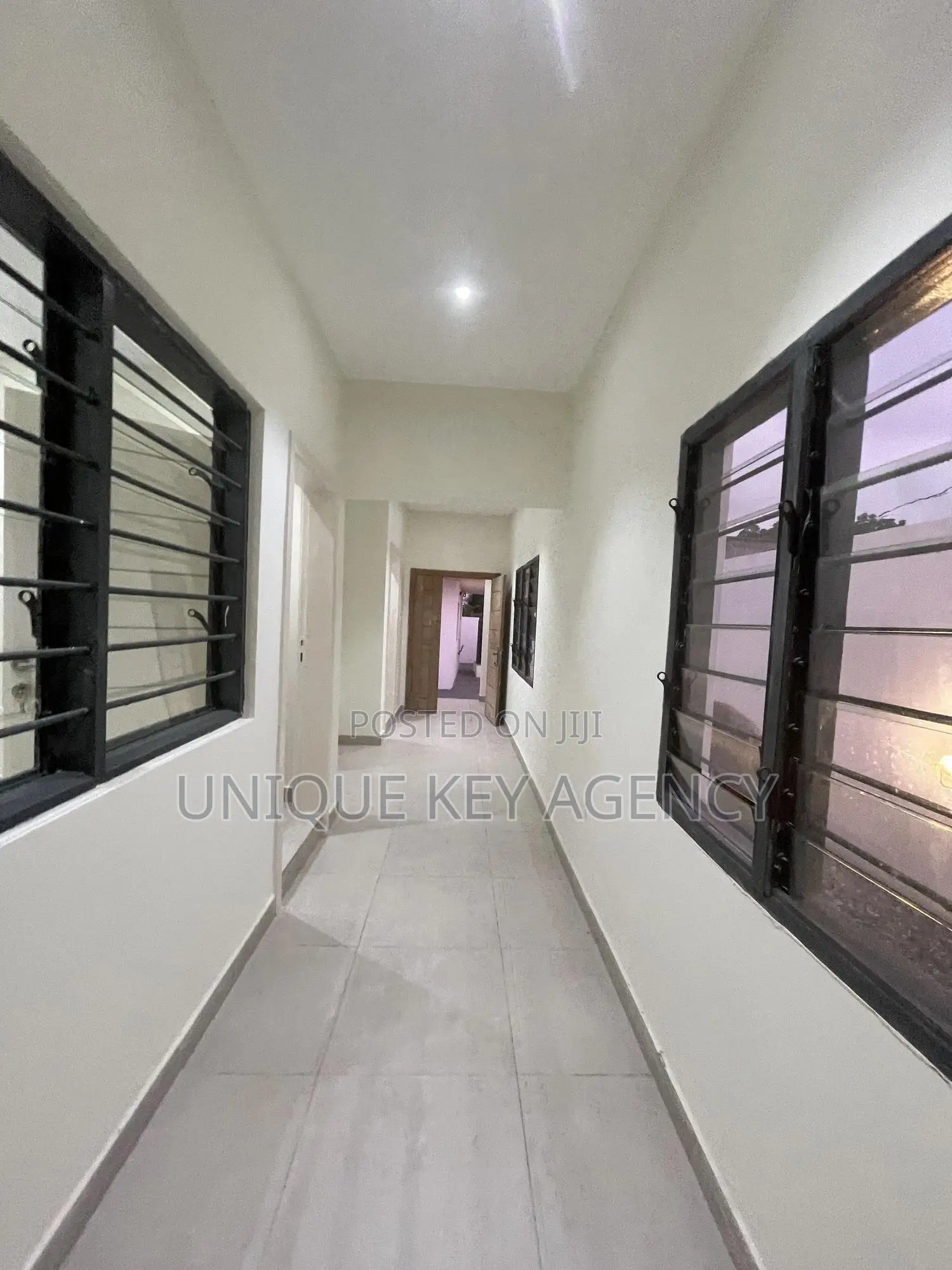 4bdrm House in Unique Key Agency, Airport Residential Area for rent