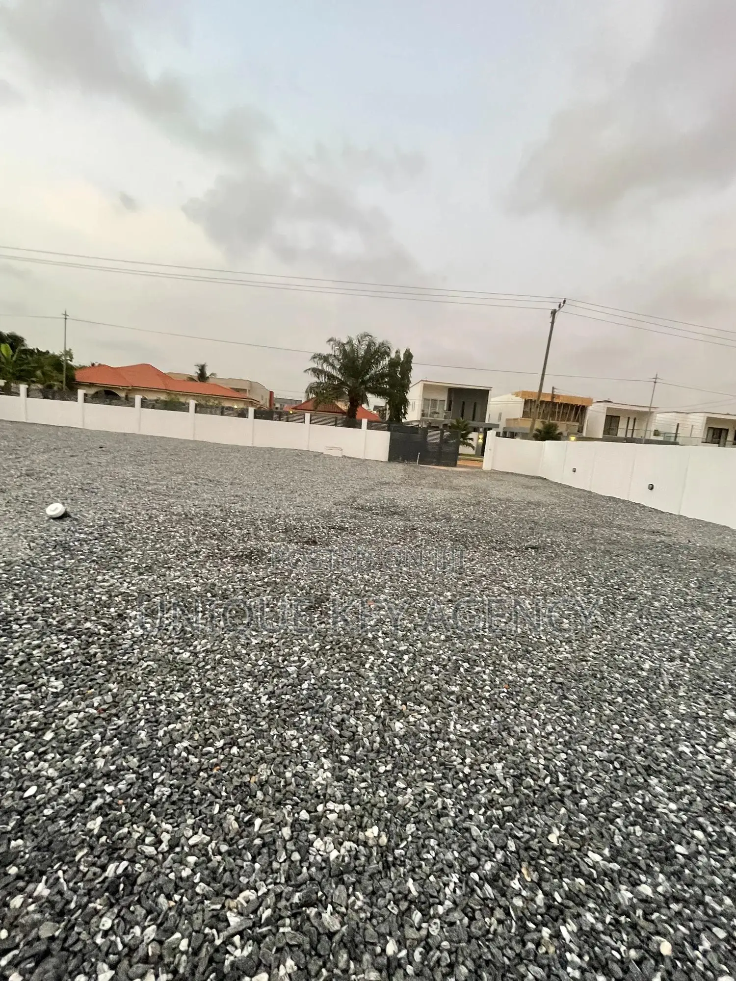 4bdrm House in Unique Key Agency, Airport Residential Area for rent