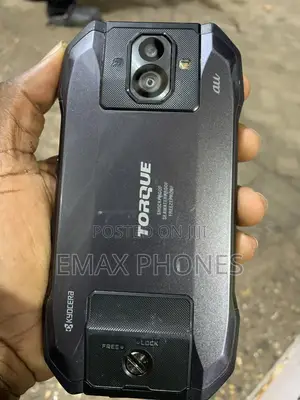 Kyocera KYV45 64 GB Black