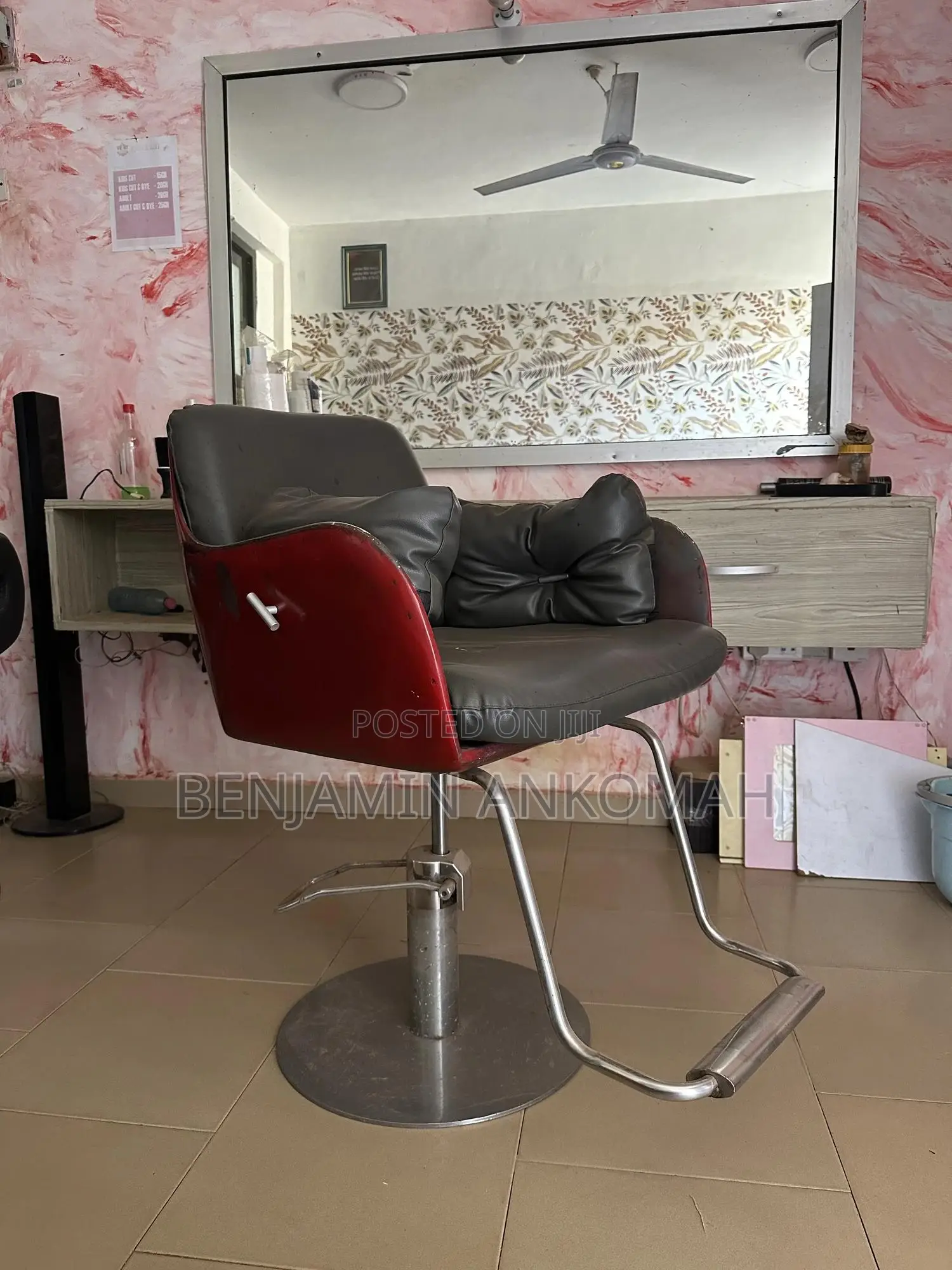 Barbering Chair/Salon Chair