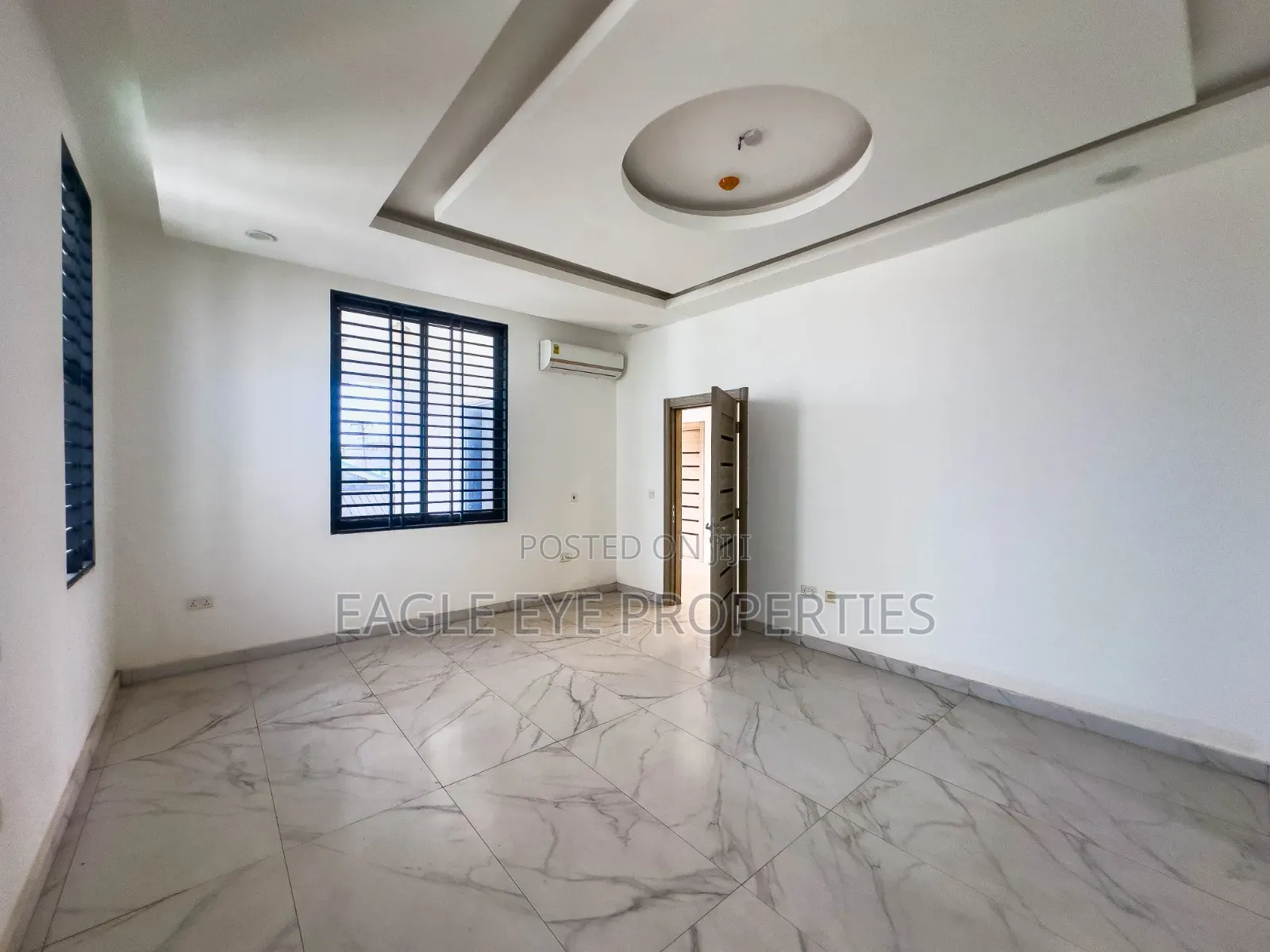 4bdrm House in Nmai-Dzorn for sale