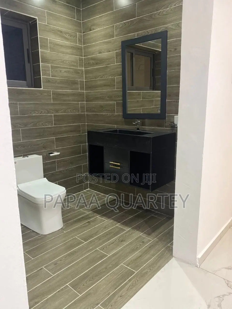 4bdrm House in East Legon for sale