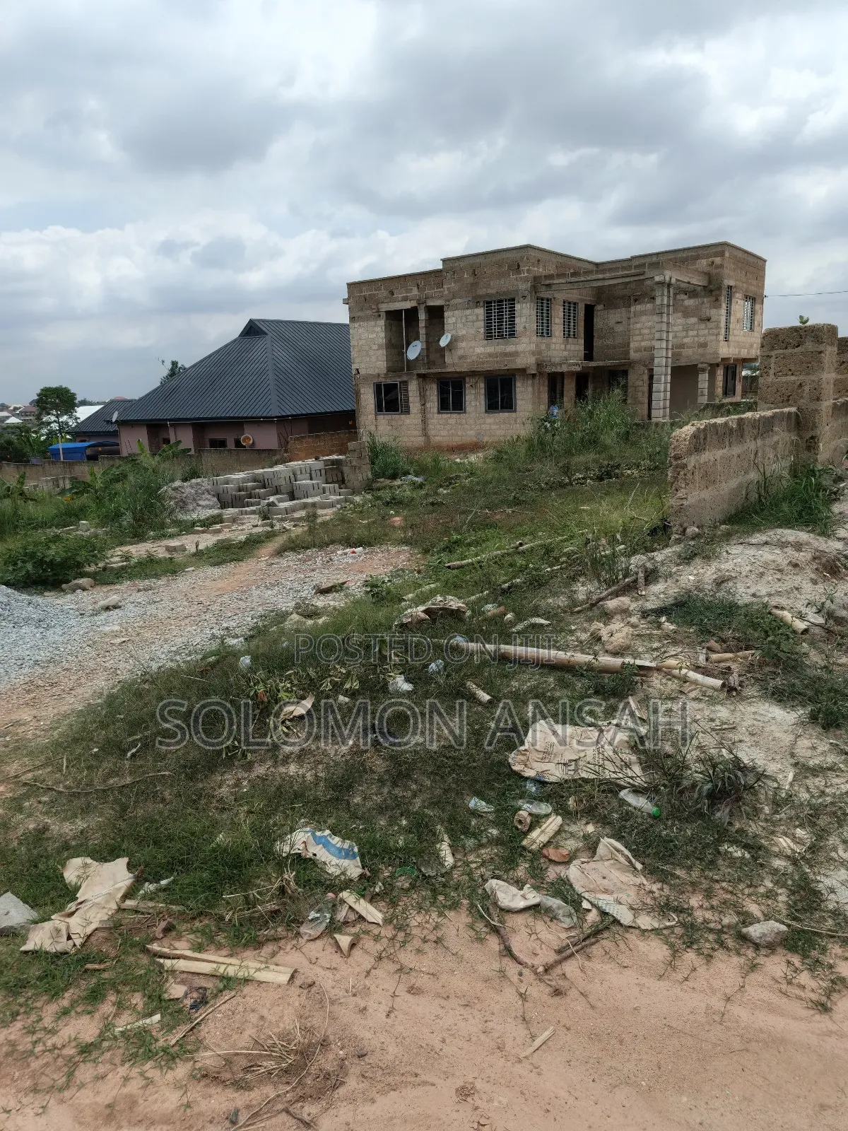 3 Plots for Sale at Feyiase