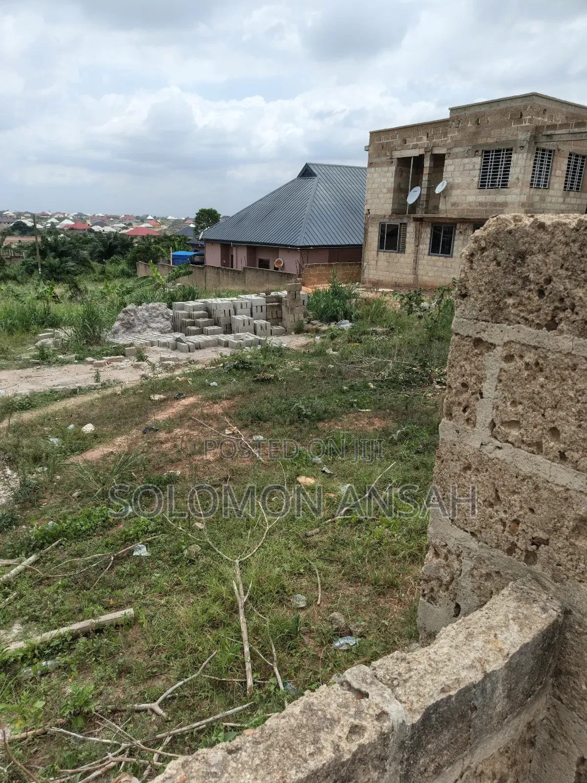 3 Plots for Sale at Feyiase