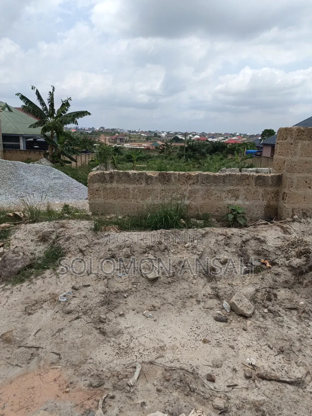 3 Plots for Sale at Feyiase