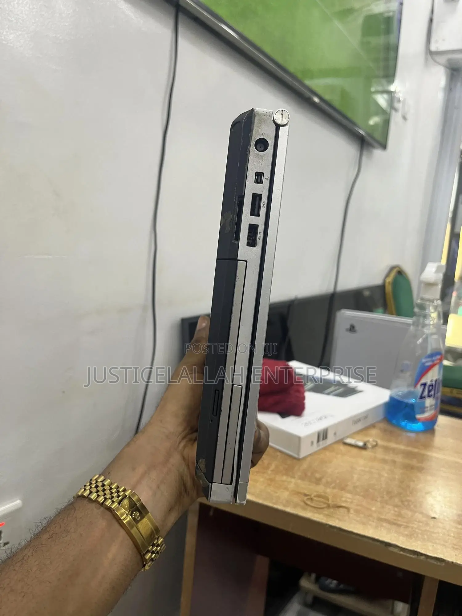 Laptop HP EliteBook 8460P 4GB Intel Core i5 HDD 140GB