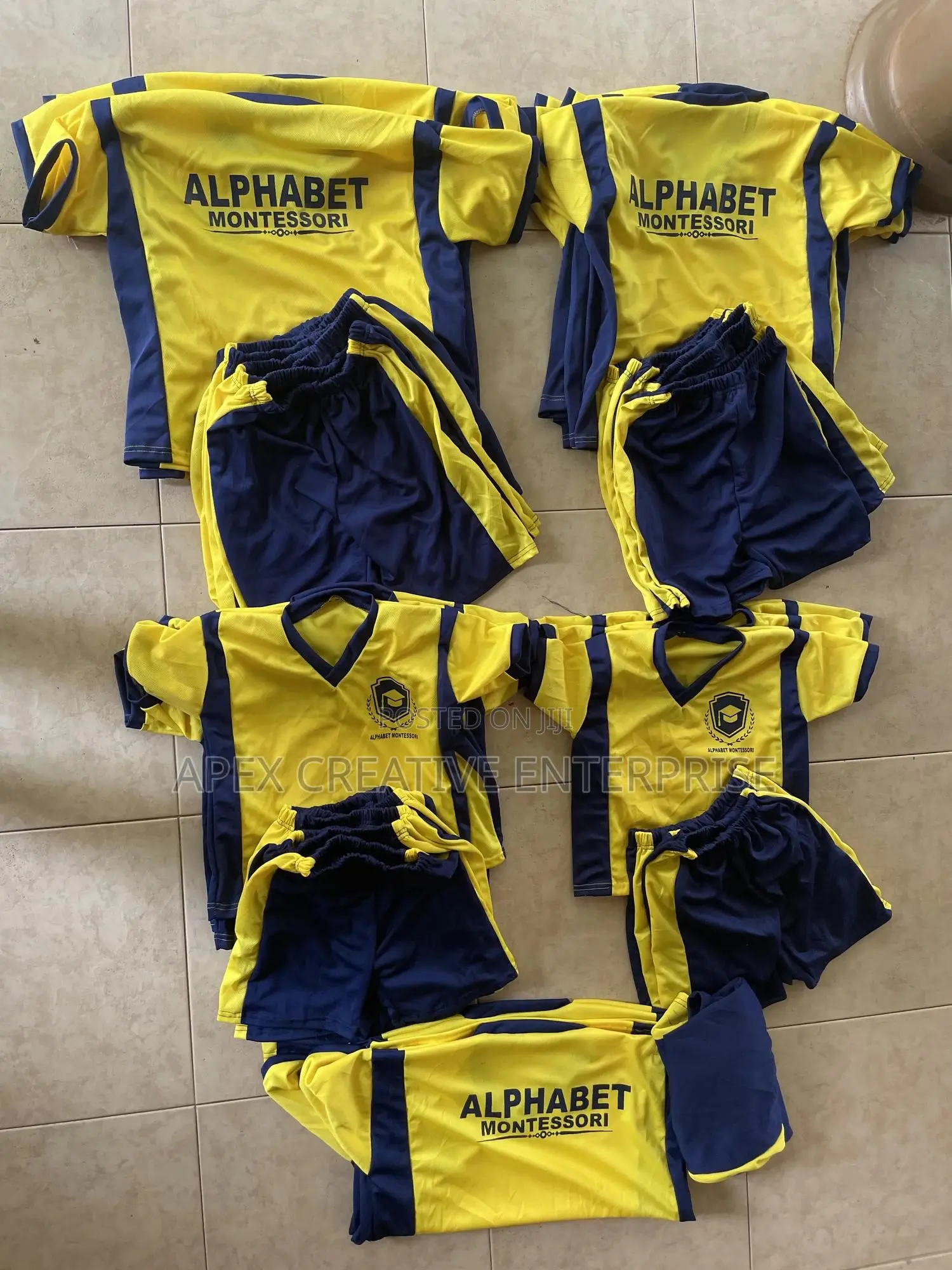 Friday Wear /Pe Kit, Jerseys, Cardigans