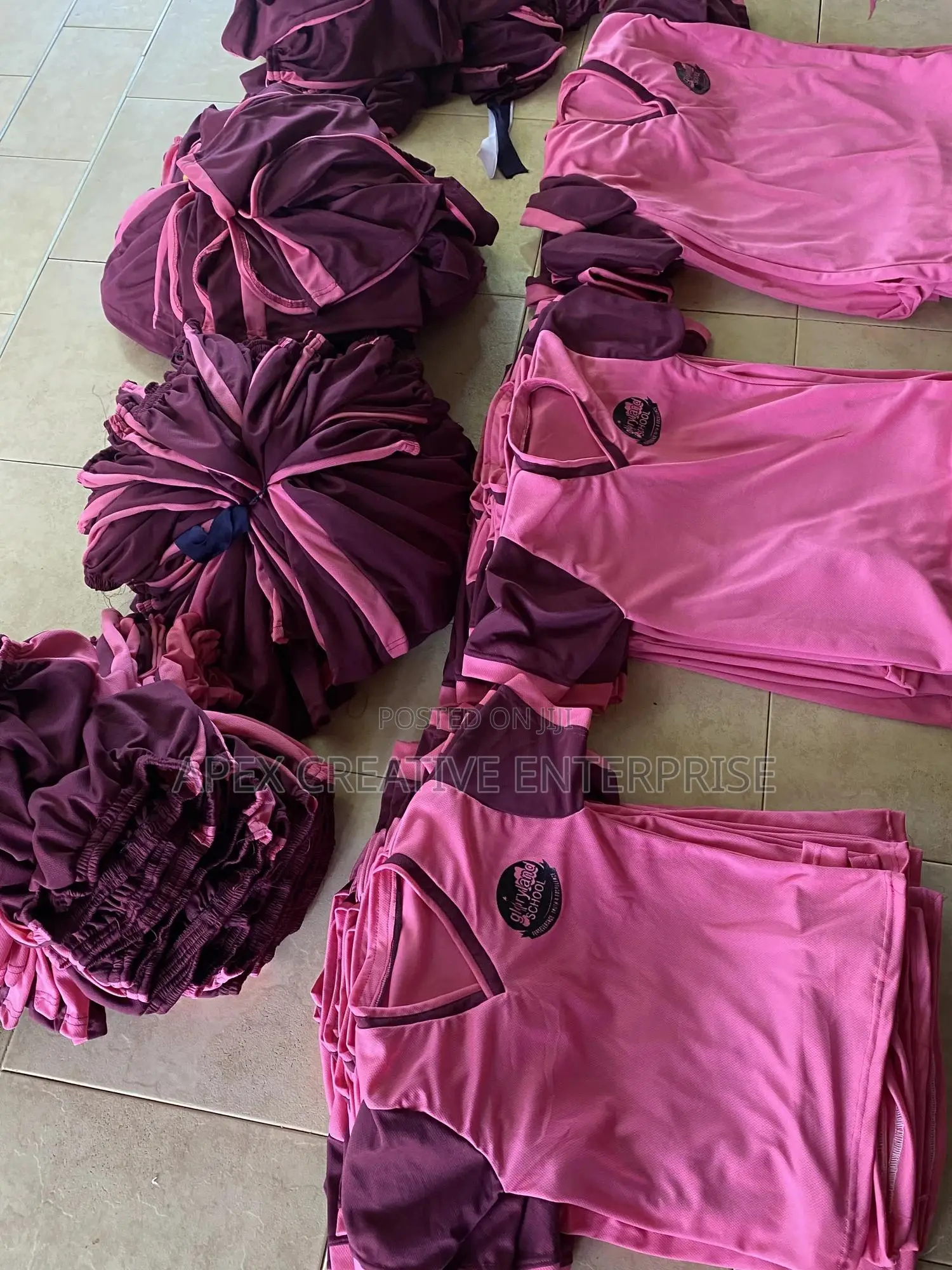 Friday Wear /Pe Kit, Jerseys, Cardigans