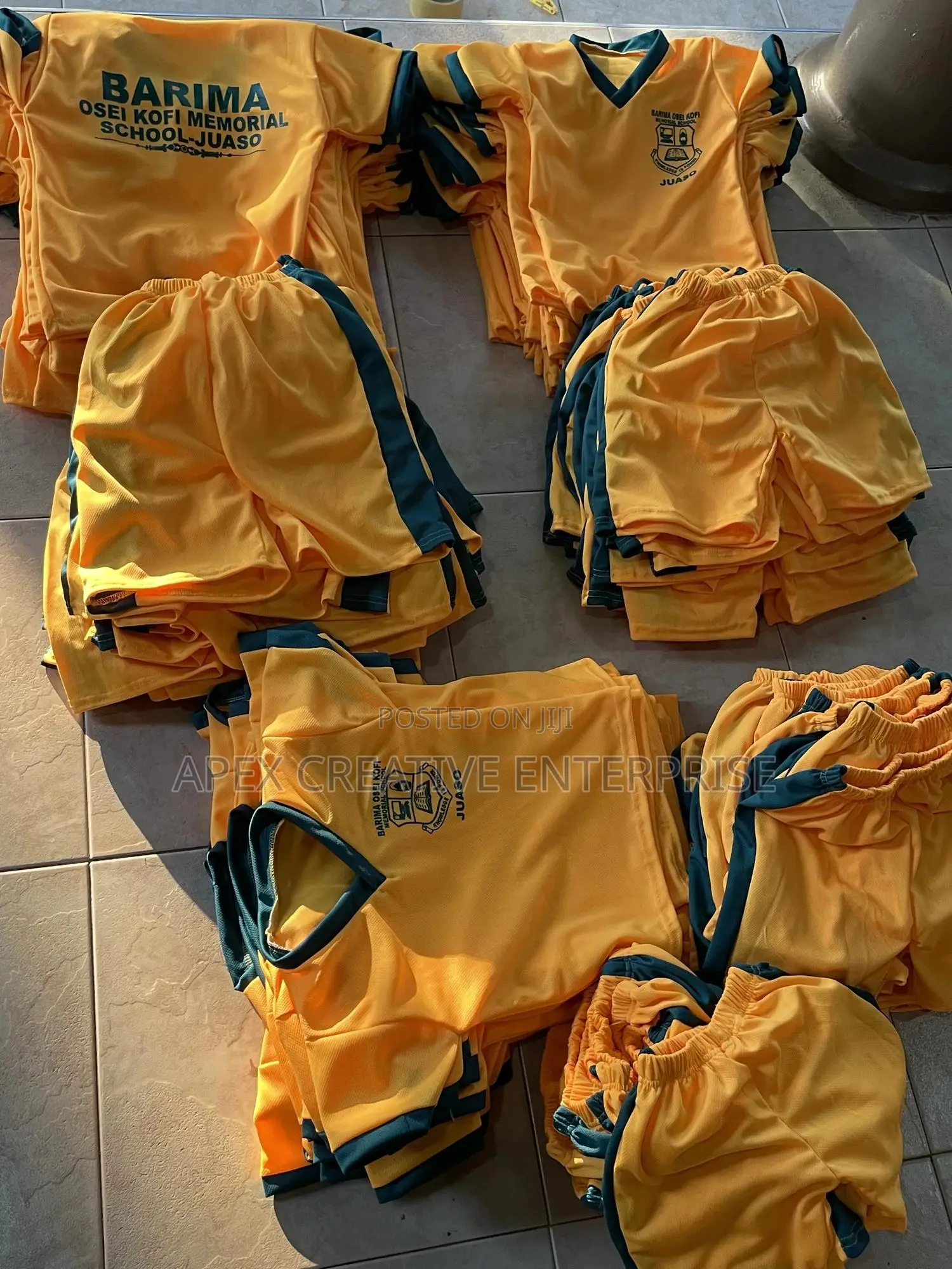 Friday Wear /Pe Kit, Jerseys, Cardigans
