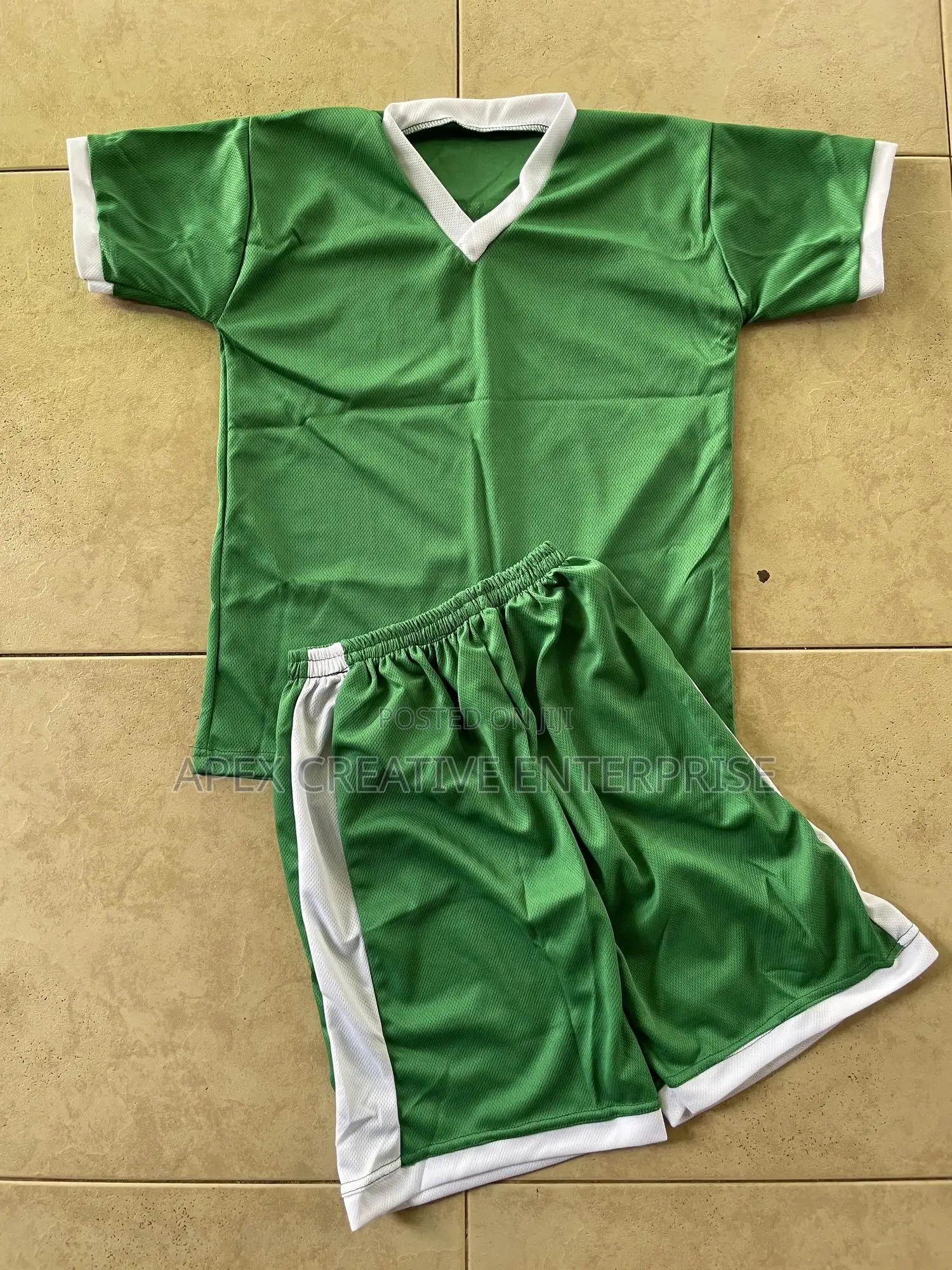 Friday Wear /Pe Kit, Jerseys, Cardigans