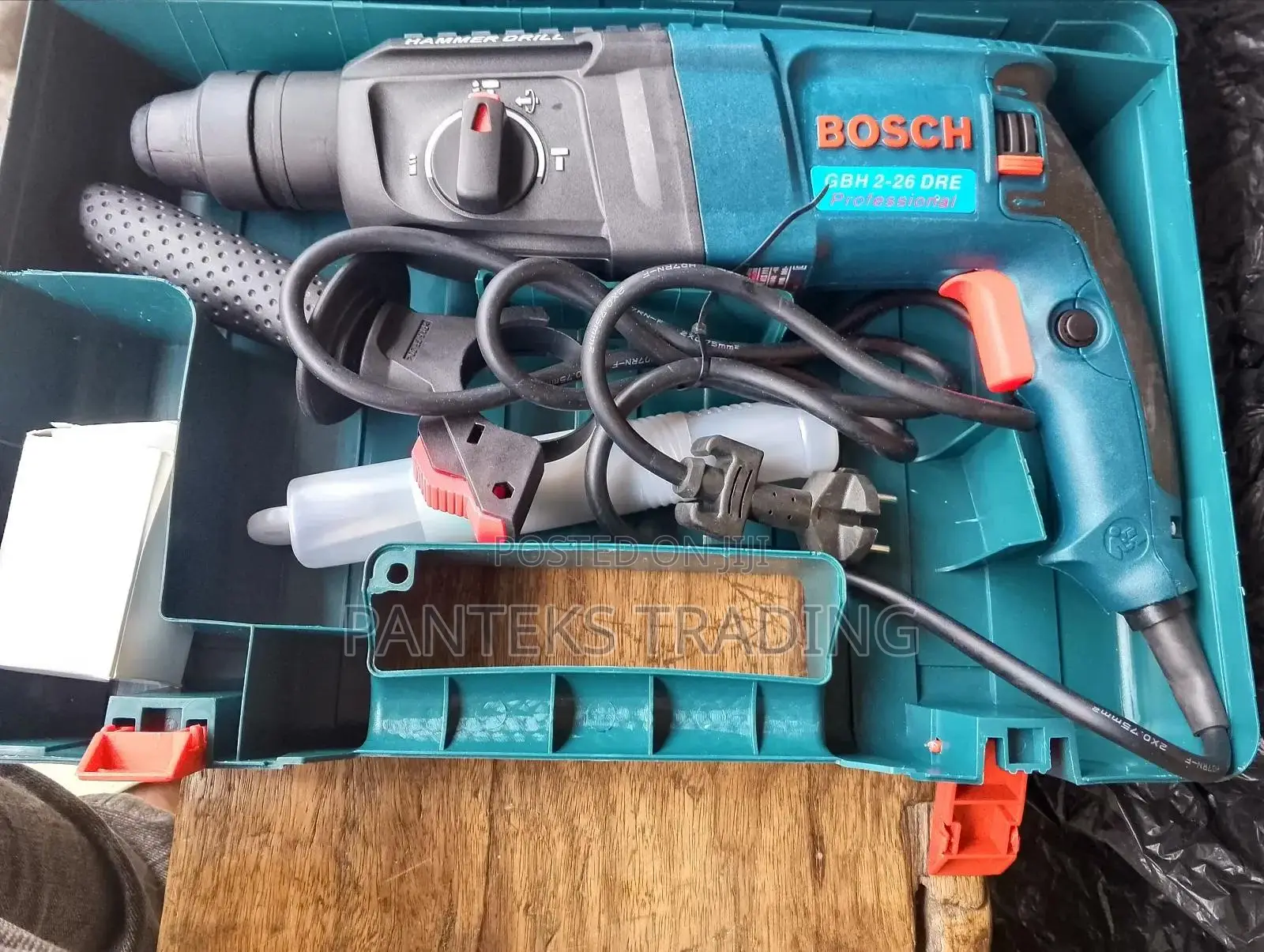 Concrete Drilling and Chiseling Machine