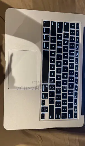Laptop Apple MacBook Air 2017 8GB Intel Core i5 SSD 128GB