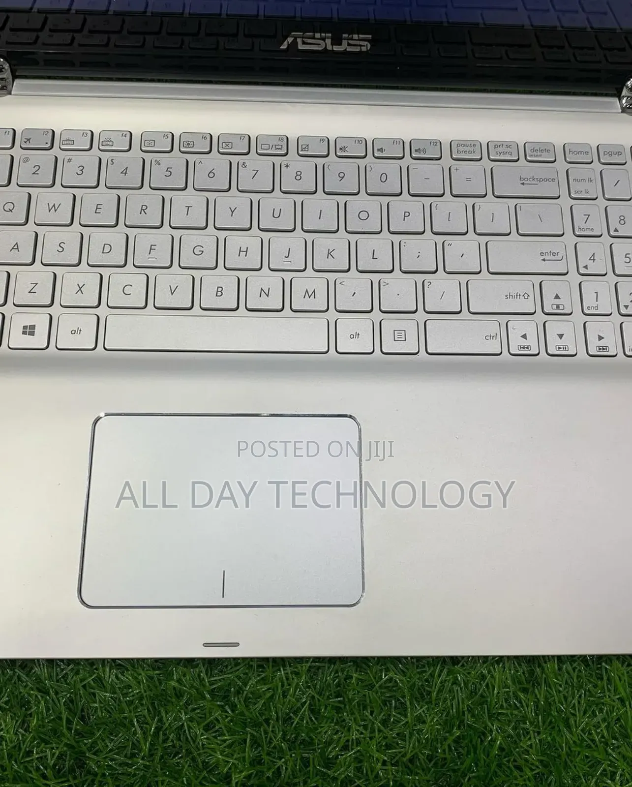 Laptop Asus Q504UA 16GB Intel Core i5 HDD 1T