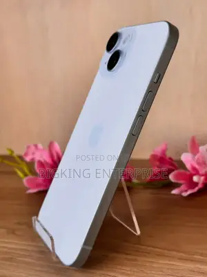 Apple iPhone 15 128 GB White