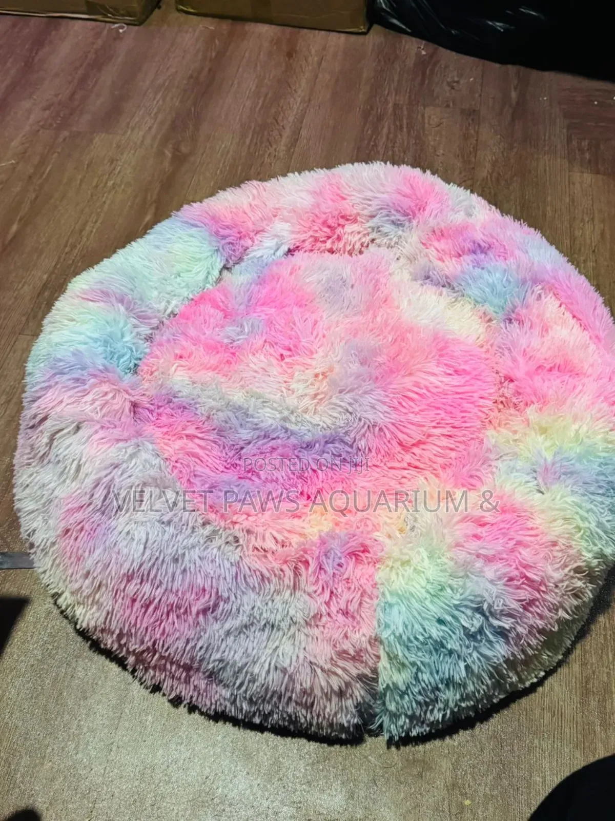 Quality Flutty Dog Bed ( Large Size)