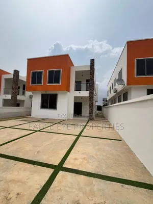 4bdrm House in Nmai-Dzorn for sale
