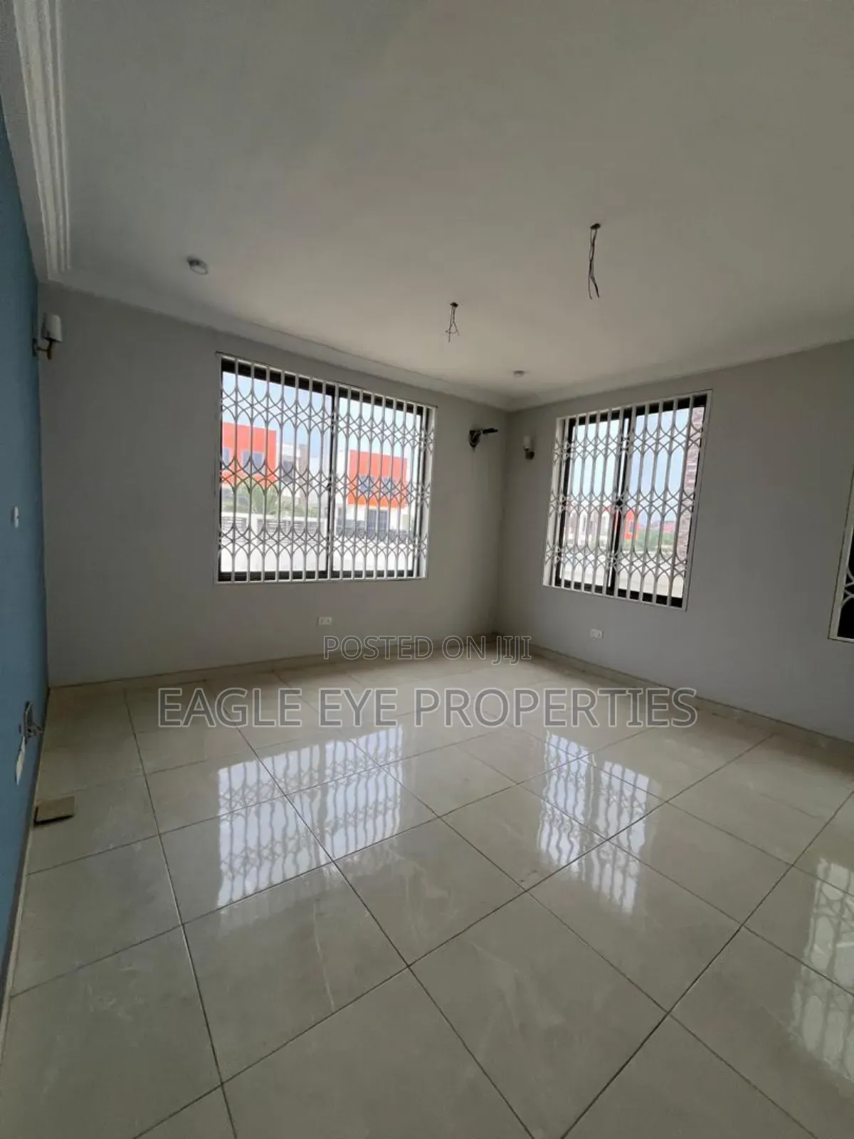 4bdrm House in Nmai-Dzorn for sale