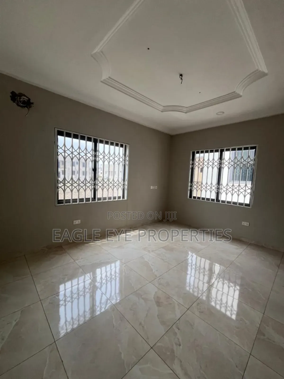4bdrm House in Nmai-Dzorn for sale