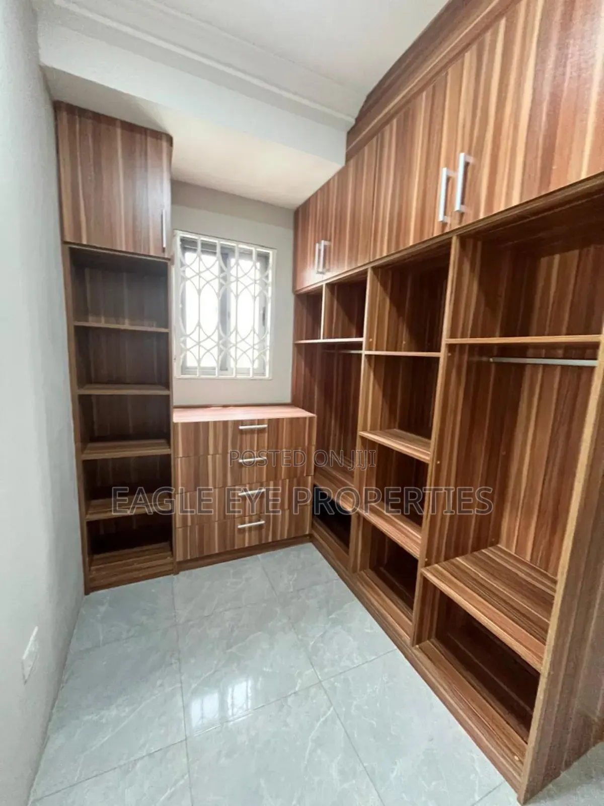 4bdrm House in Nmai-Dzorn for sale