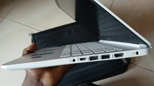 Laptop HP 14-dq1025cl 4GB Intel Celeron SSD 60GB
