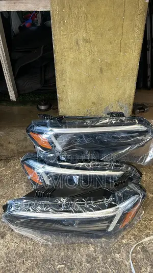 Honda Civic 2025 Head Light