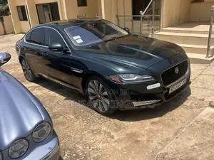 Jaguar XF 35t Premium AWD 2017 Green
